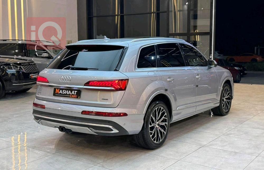 اودي Q7